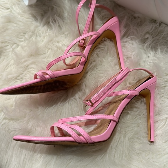 Pink Heels - Picture 3 of 3
